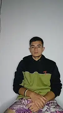 Snapshot of Thick_Cock chatting on March 6, 2026, 4:18 am Thick Cock online show from March 6, 2026, 4:18 am