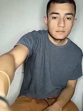 Snapshot of Thick_Cock chatting on September 20, 2025, 12:04 am Thick Cock online show from September 20, 2025, 12:04 am