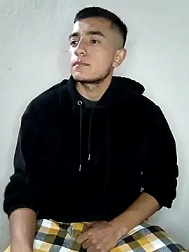 Snapshot of Thick_Cock chatting on October 14, 2025, 2:56 am Thick Cock online show from October 14, 2025, 2:56 am