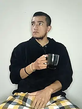 Snapshot of Thick_Cock chatting on September 27, 2025, 6:52 am Thick Cock online show from September 27, 2025, 6:52 am