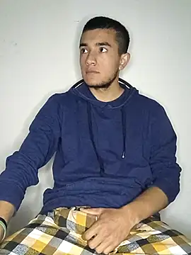 Snapshot of Thick_Cock chatting on September 24, 2025, 5:58 am Thick Cock online show from September 24, 2025, 5:58 am