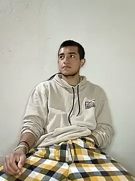 Snapshot of Thick_Cock chatting on October 11, 2025, 3:18 am Thick Cock online show from October 11, 2025, 3:18 am