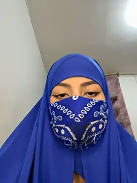 Snapshot of _alabina_ chatting on December 4, 2025, 7:35 pm alabina online show from December 4, 2025, 7:35 pm