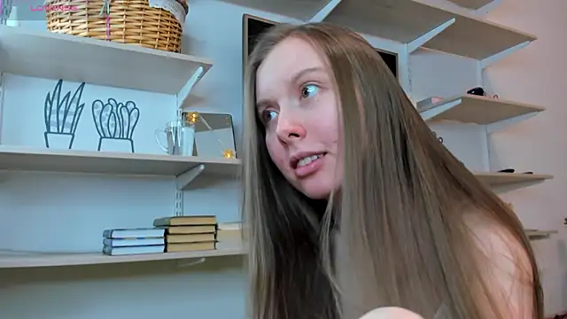 Peggy Beauty online show from February 21, 2026, 10:12 pm