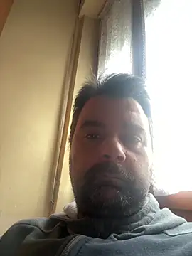 Snapshot of h4cAlex chatting on December 20, 2025, 1:36 pm h4cAlex online show from December 20, 2025, 1:36 pm