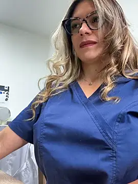 Snapshot of alicee16 chatting on January 16, 2026, 7:51 pm alicee16 online show from January 16, 2026, 7:51 pm