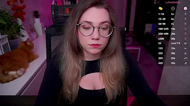 Snapshot of RemyCute chatting on April 9, 2026, 8:48 pm RemyCute online show from April 9, 2026, 8:48 pm