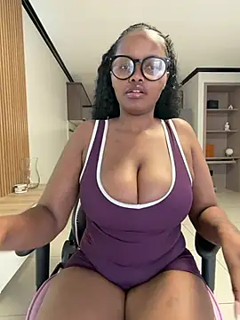 Neelo-Smith online show from July 31, 2026, 2:37 pm
