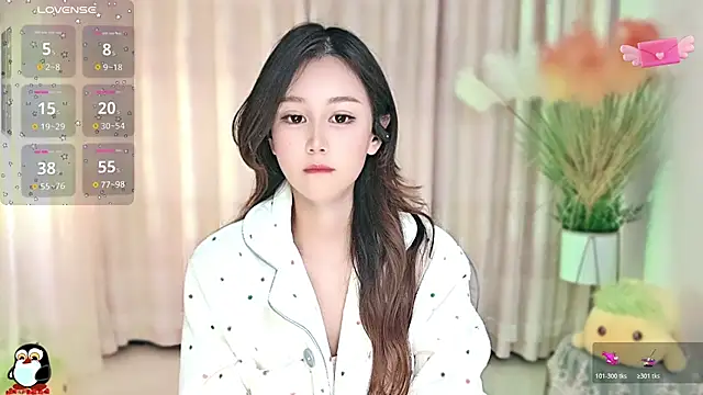 Snapshot of Aimee-520 chatting on October 22, 2025, 11:36 pm Aimee-520 online show from October 22, 2025, 11:36 pm