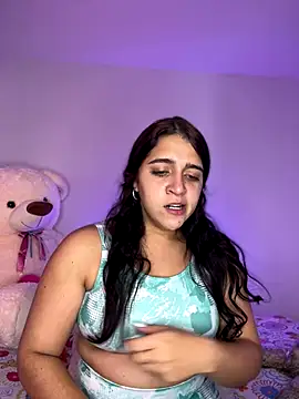 Snapshot of Alicia_Ruiz chatting on October 28, 2025, 6:07 pm Alicia Ruiz online show from October 28, 2025, 6:07 pm