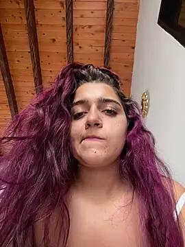 Alicia Ruiz online show from December 12, 2024, 9:04 pm