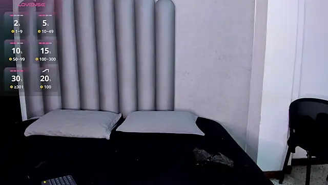 Snapshot of TATIANA_LOPEZ19 chatting on November 15, 2025, 12:09 pm TATIANA LOPEZ19 online show from November 15, 2025, 12:09 pm