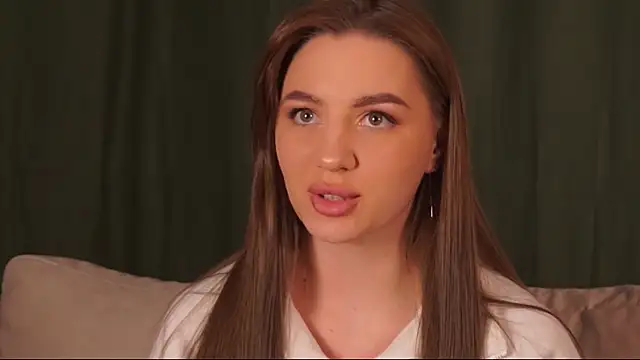 MaryHillty online show from December 5, 2024, 2:50 pm