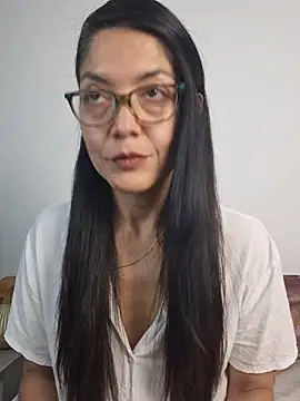 Snapshot of Alicesoul chatting on July 1, 2026, 12:33 am Alicesoul online show from July 1, 2026, 12:33 am