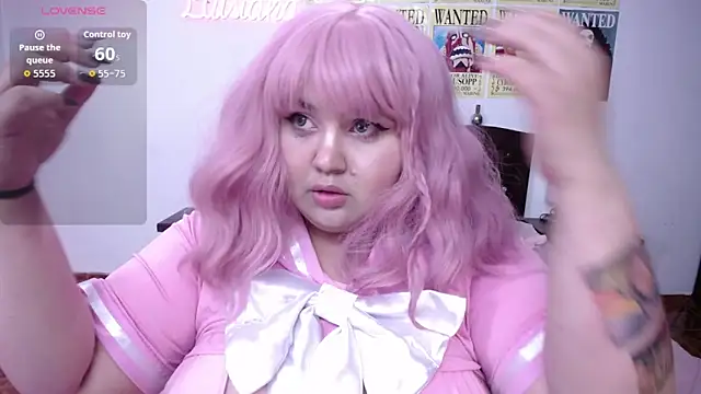 luisianacoxx online show from November 27, 2025, 2:45 am