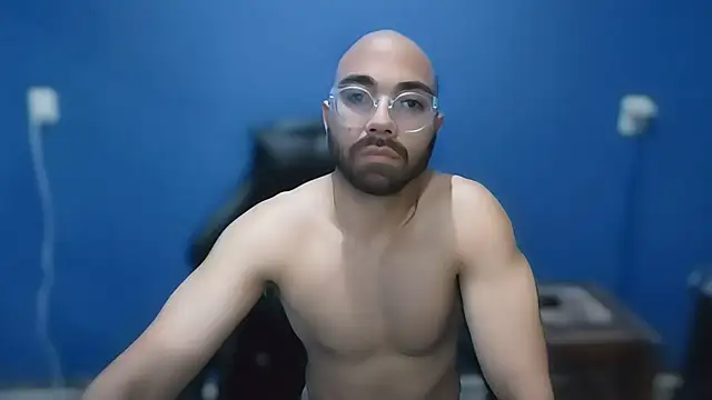 ElmaCannon online show from February 25, 2025, 2:14 am