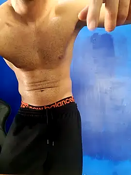 ElmaCannon online show from December 25, 2024, 7:13 pm