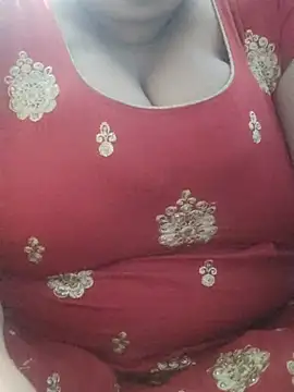Snapshot of Seema_99 chatting on May 1, 2026, 10:20 am Seema 99 online show from May 1, 2026, 10:20 am