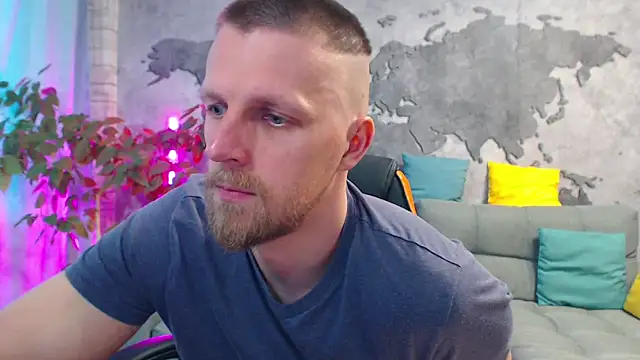 VikingChrisss online show from June 15, 2026, 10:04 am