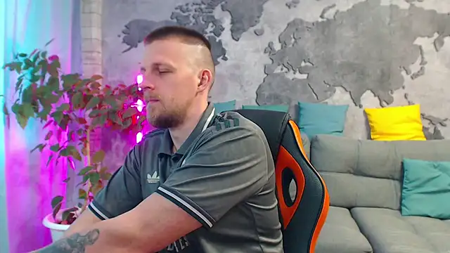 VikingChrisss online show from June 6, 2026, 10:53 am