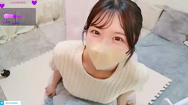 Snapshot of anchan_ chatting on June 6, 2026, 1:38 pm anchan online show from June 6, 2026, 1:38 pm