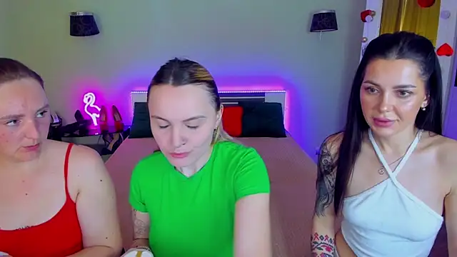 Snapshot of MagicEyess chatting on May 21, 2026, 6:55 am MagicEyess online show from May 21, 2026, 6:55 am