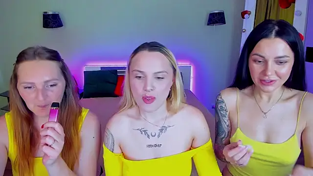 Snapshot of MagicEyess chatting on May 25, 2026, 8:24 am MagicEyess online show from May 25, 2026, 8:24 am