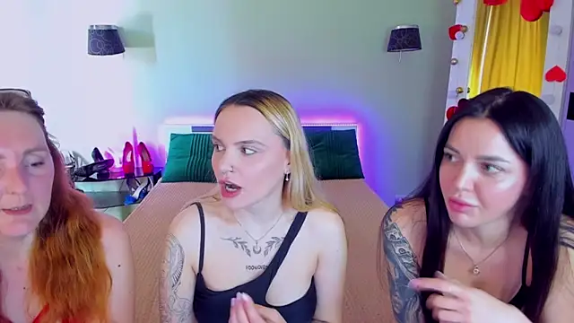 Snapshot of MagicEyess chatting on May 20, 2026, 8:11 am MagicEyess online show from May 20, 2026, 8:11 am