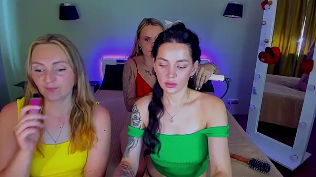 Snapshot of MagicEyess chatting on August 8, 2026, 8:32 am MagicEyess online show from August 8, 2026, 8:32 am