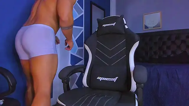 alex oficial online show from November 2, 2025, 3:22 am