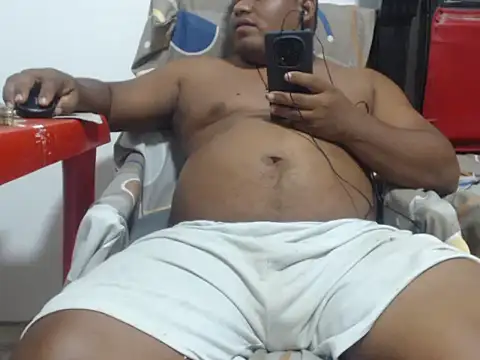 PONSE LATINO online show from October 31, 2025, 2:52 am