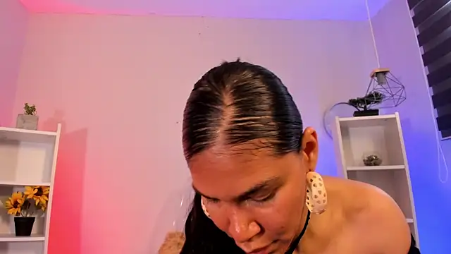 Snapshot of _aish_a_ chatting on October 25, 2025, 7:25 pm aish a online show from October 25, 2025, 7:25 pm