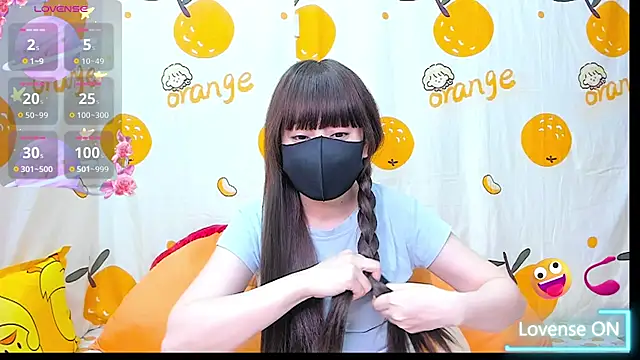 alonelove   online show from February 5, 2026, 2:51 am