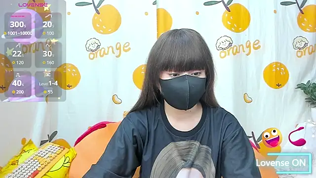 alonelove   online show from April 27, 2026, 2:31 am