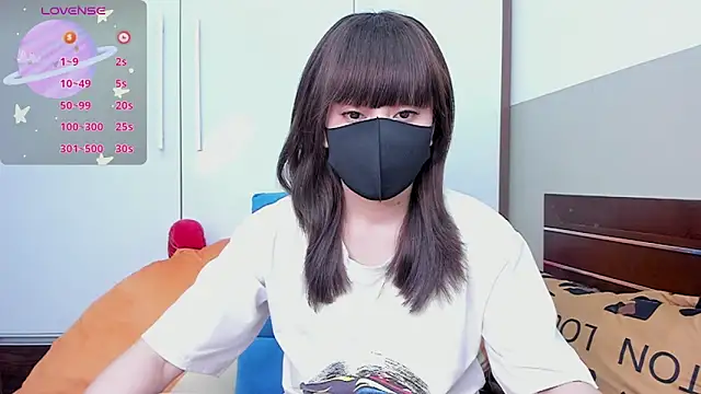 Snapshot of alonelove__ chatting on September 23, 2025, 2:18 am alonelove online show from September 23, 2025, 2:18 am
