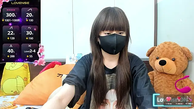alonelove   online show from July 17, 2026, 2:42 am