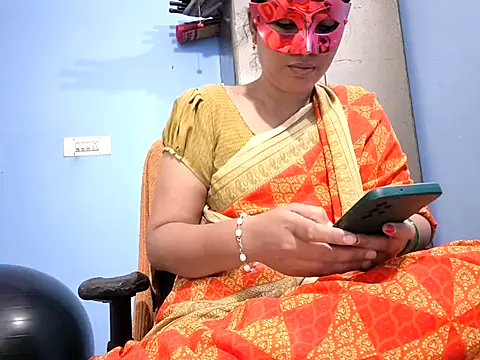 Snapshot of SANJU5888 chatting on April 20, 2026, 4:04 am SANJU5888 online show from April 20, 2026, 4:04 am