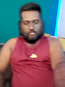 Snapshot of Rayansmith_ chatting on March 6, 2026, 10:05 pm Rayansmith online show from March 6, 2026, 10:05 pm