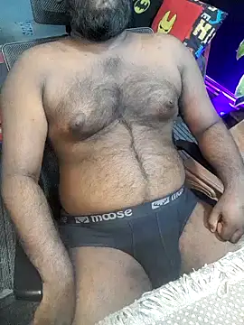 Rayansmith  online show from October 2, 2025, 1:25 pm