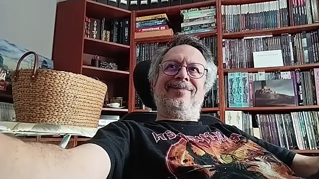 Mandra is a whore online show from October 25, 2025, 9:30 am