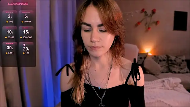 Snapshot of _selectrra chatting on November 25, 2025, 6:19 pm selectrra online show from November 25, 2025, 6:19 pm