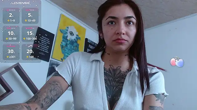 ZoeBakers  online show from August 6, 2026, 5:19 pm