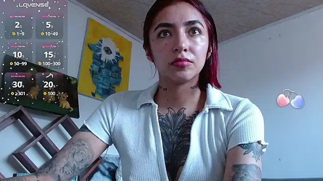 Snapshot of ZoeBakers_ chatting on November 11, 2025, 3:18 pm ZoeBakers online show from November 11, 2025, 3:18 pm