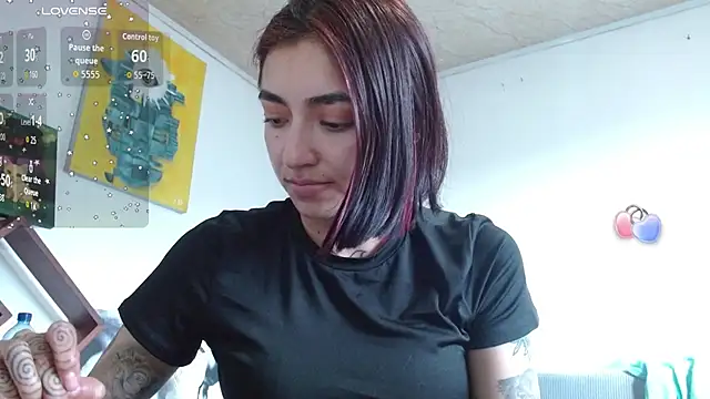 Snapshot of ZoeBakers_ chatting on October 24, 2025, 9:25 pm ZoeBakers online show from October 24, 2025, 9:25 pm