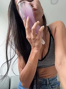 Snapshot of dominantandsubmissiveshow chatting on October 10, 2025, 6:09 pm dominantandsubmissiveshow online show from October 10, 2025, 6:09 pm