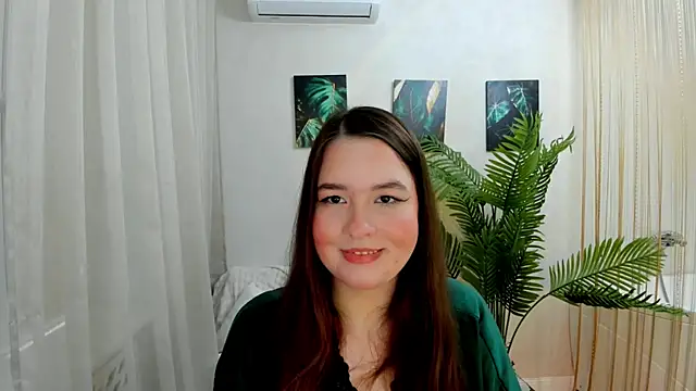 Snapshot of WishToBloom chatting on March 10, 2026, 11:25 am WishToBloom online show from March 10, 2026, 11:25 am