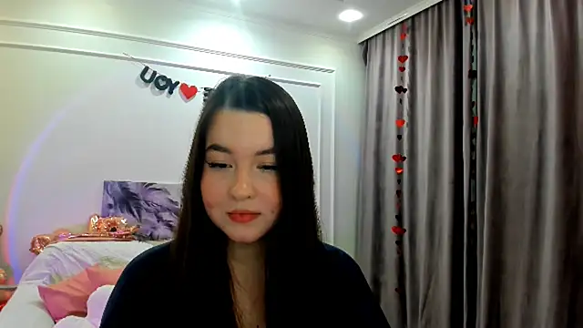 Snapshot of WishToBloom chatting on February 28, 2026, 7:24 pm WishToBloom online show from February 28, 2026, 7:24 pm