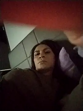 lucy and mike7 online show from February 14, 2025, 1:40 pm