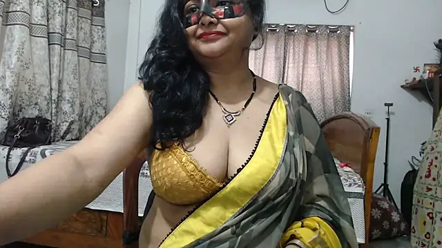 sexy jaaan online show from April 24, 2026, 2:46 am