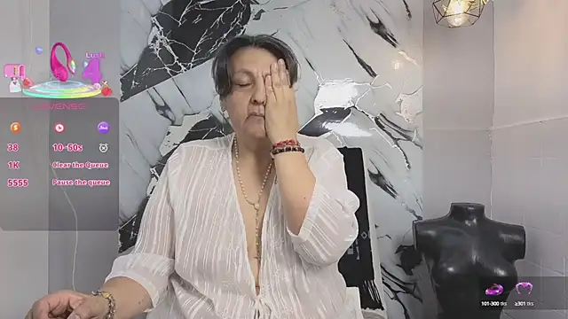 Snapshot of merlyna_goldens chatting on September 12, 2025, 11:48 pm merlyna goldens online show from September 12, 2025, 11:48 pm